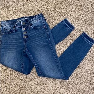 COPY - Universal Thread cropped fitted Jeans